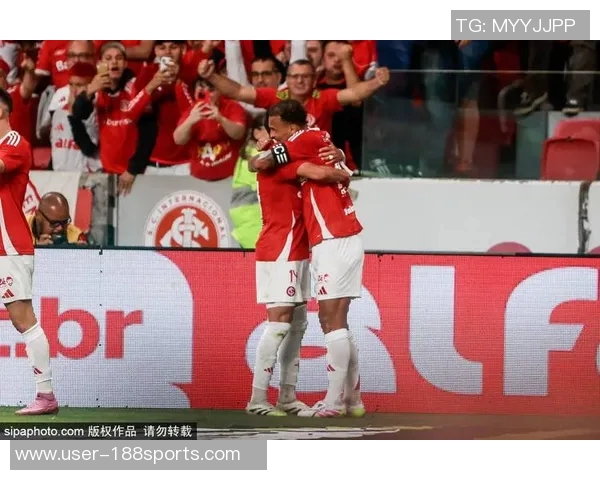 巴媒报道费利佩路易斯续约谈判遇阻因教练组合同问题 巴媒报道费利佩路易斯续约谈判遇阻因教练组合同问题