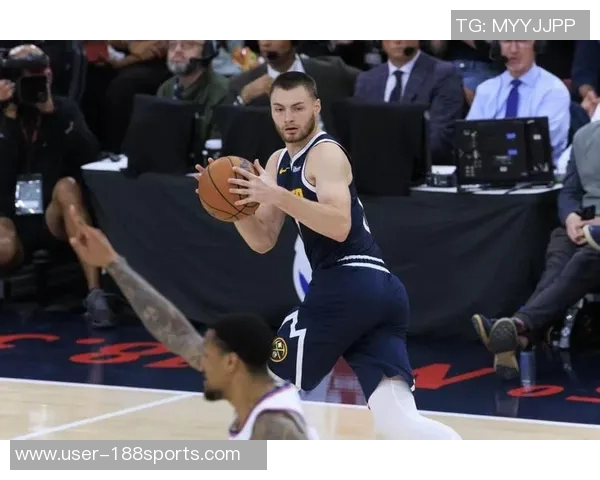 科尔分享二阵容控球策略强调多名控球手与霍福德的独特优势