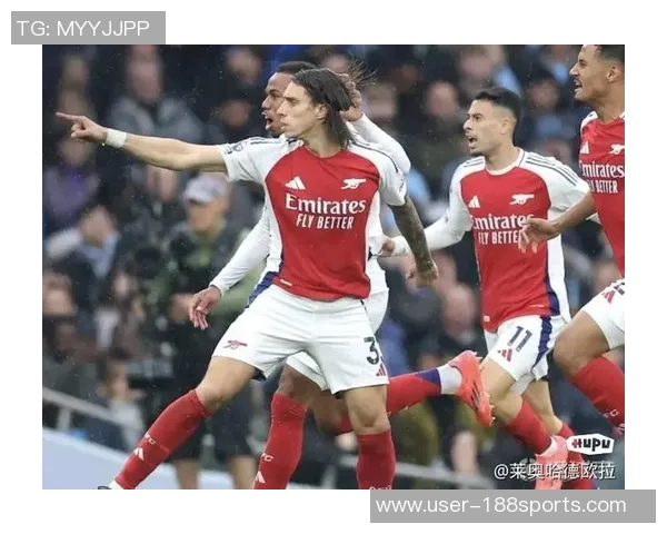 英超官方调查卡拉菲奥里在最佳左后卫中名次如何引发热议